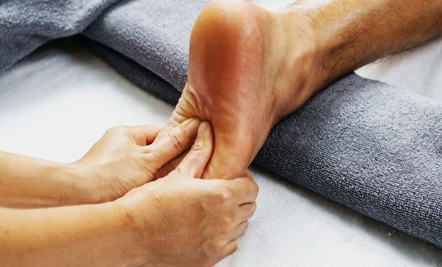 Massage des pieds pour le potentiel